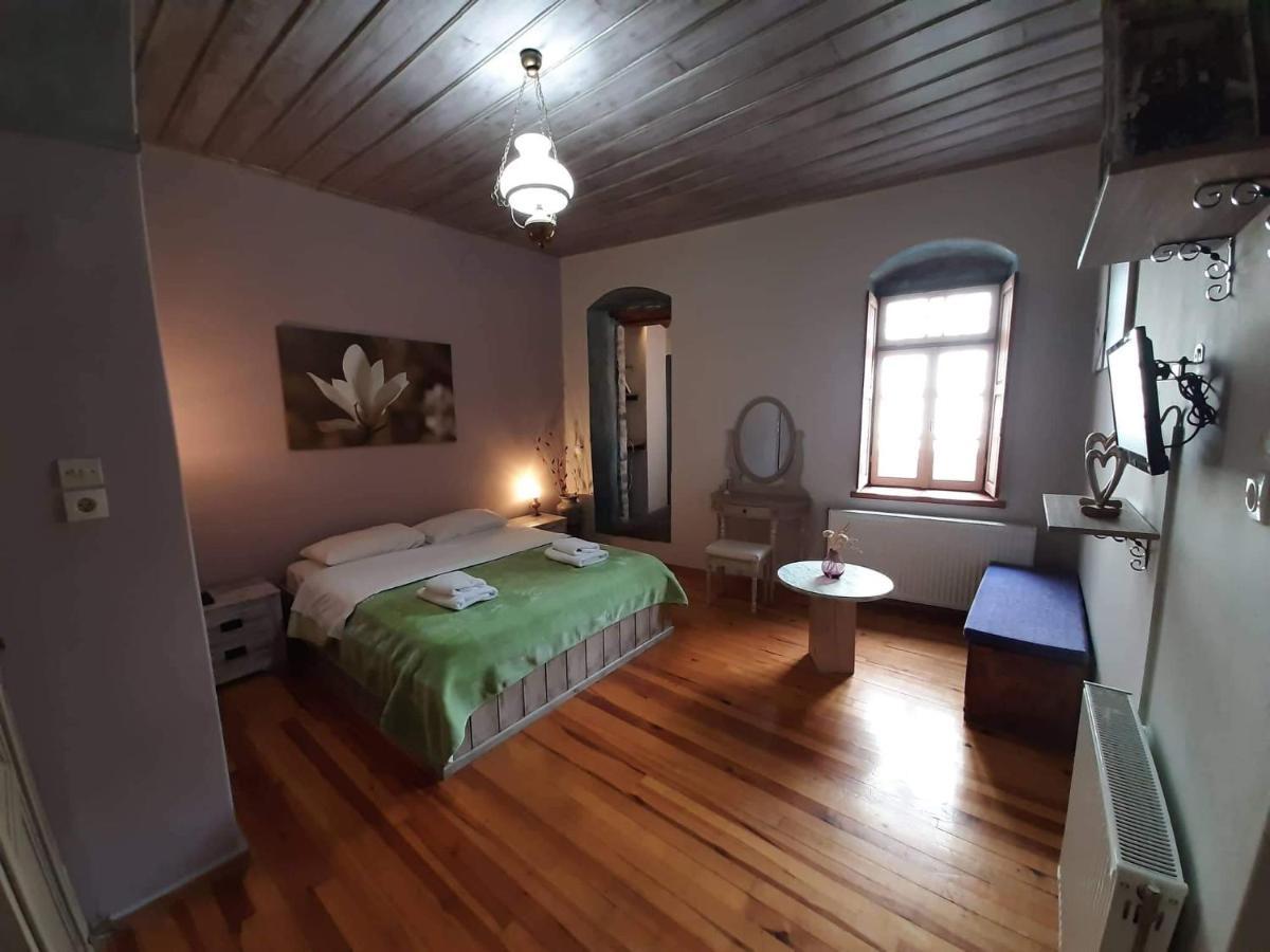 Lichovo Hotel Papingo Buitenkant foto